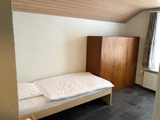 Hotel Hippel Krone Kerzers Esterno foto